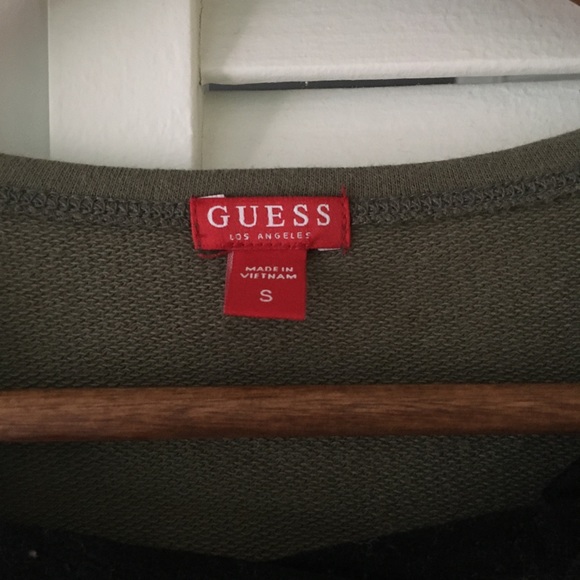 Guess Top - Picture 4 of 5